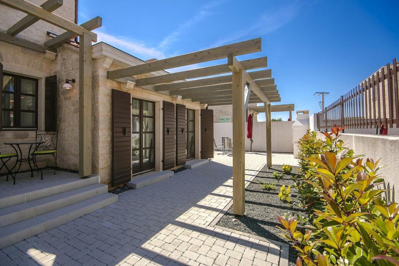 Luxury Stone Villa Zanelli Ližnjan エクステリア 写真