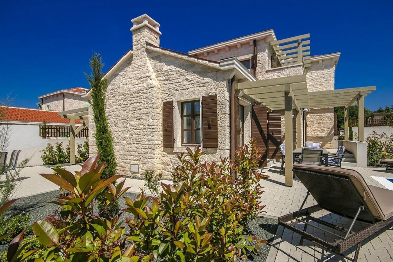 Luxury Stone Villa Zanelli Ližnjan エクステリア 写真