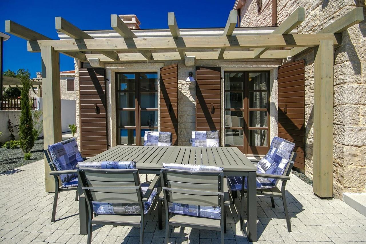 Luxury Stone Villa Zanelli Ližnjan エクステリア 写真