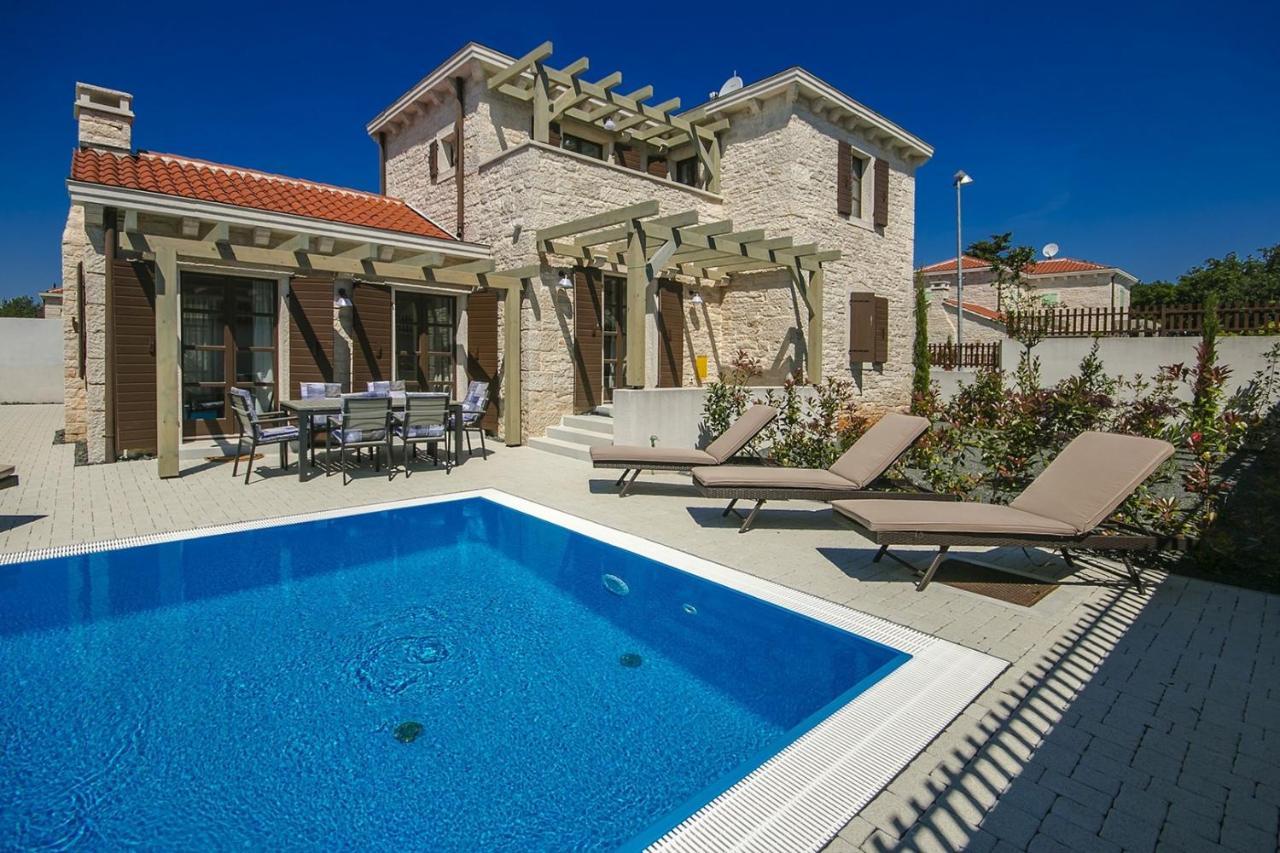 Luxury Stone Villa Zanelli Ližnjan エクステリア 写真